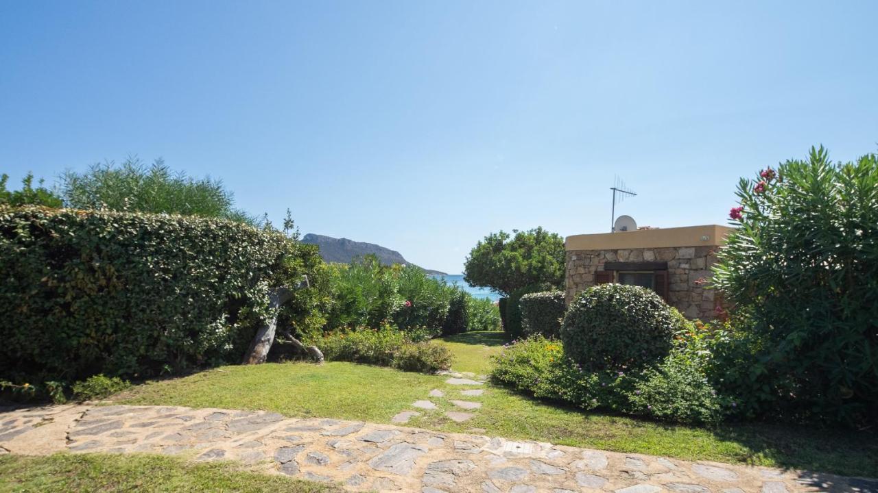 Welcomely - Villa Acqua Marina Golfo Aranci Esterno foto